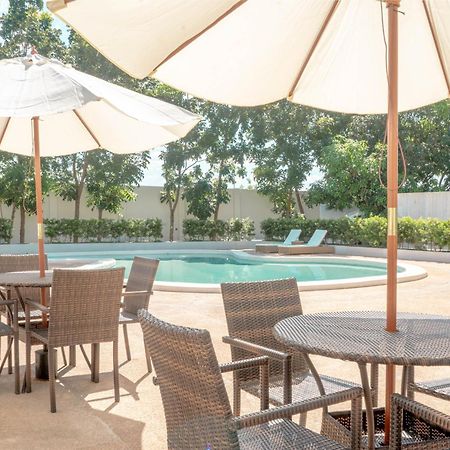 Calasiao The Monarch Hotel מראה חיצוני תמונה